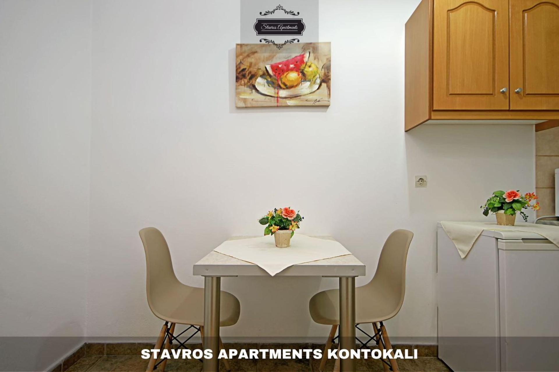 Stavros Apartments Kontokali Next To Gouvia Marina Exteriör bild