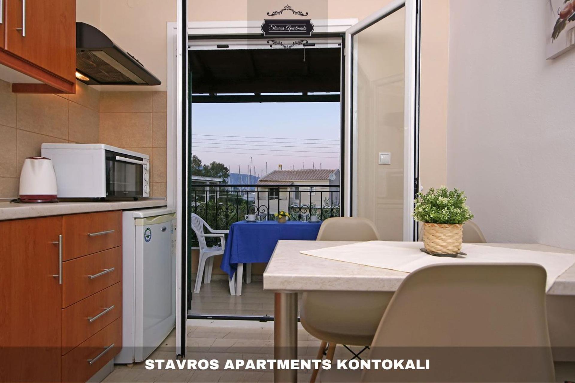 Stavros Apartments Kontokali Next To Gouvia Marina Exteriör bild